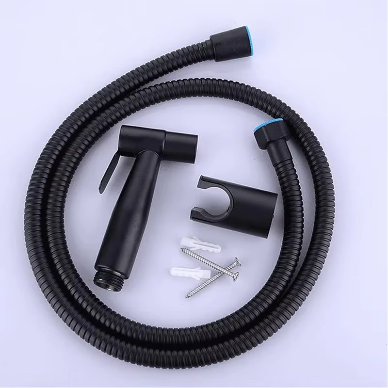 Home Bathroom Cleaning Kit - صنبور بيديه للمرحاض، رشاش يدوي أسود