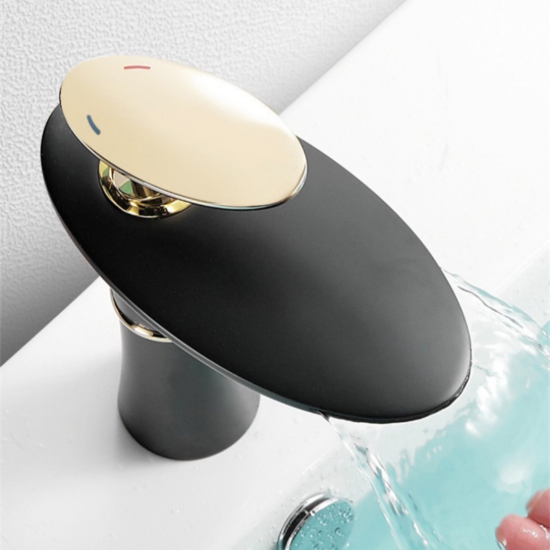 Home Hardware Bathroom Sinks - خلاط حوض شلال أبيض وذهبي ساخن